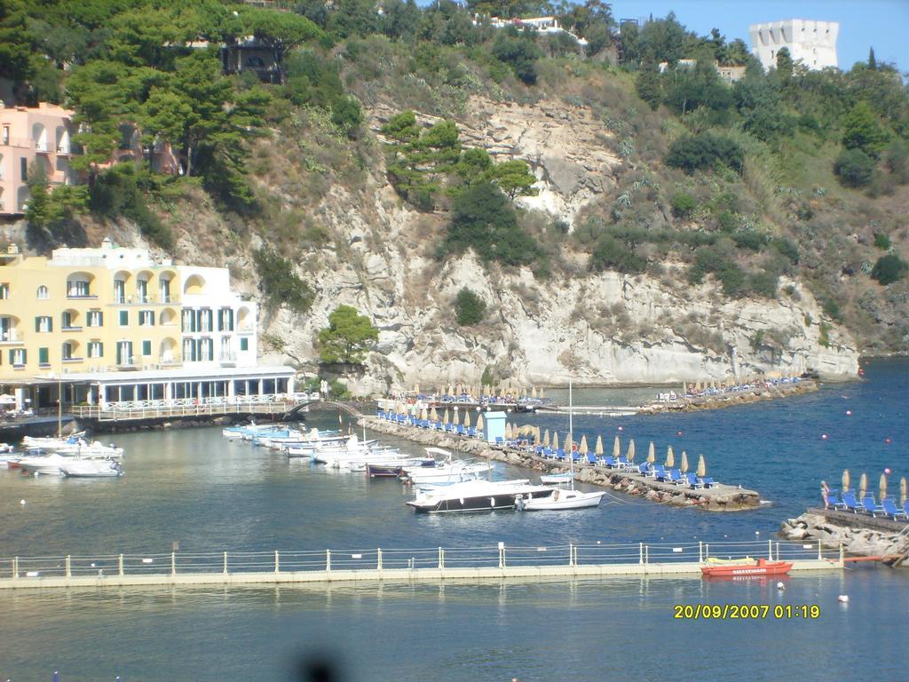 Celestina Ischia *